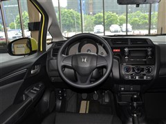 2014 1.5L LX ֶ