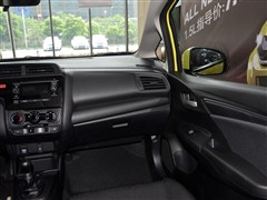 2014 1.5L LX ֶ