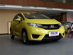 2014 1.5L LX ֶ