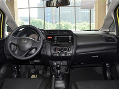 2014 1.5L LX ֶ