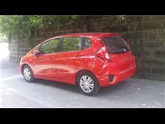 2014 1.5L LX ֶ