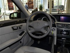 2010 E 200 CGI 