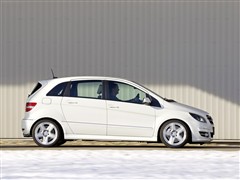 2009 B 200 