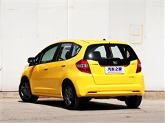 2011 1.3L Զʰ