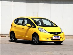 2011 1.3L Զʰ