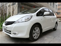 2011 1.3L Զʰ