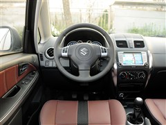 2012�� ���� 1.6L �ֶ��˶���