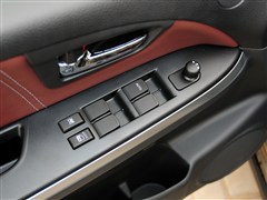 ������ľ,���� SX4,2012�� ���� 1.6L �ֶ��˶���,��������ʵ��ͼƬ