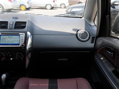 2012�� ���� 1.6L �Զ��˶���