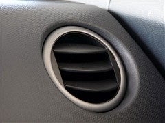 2009�� 1.5L �ֶ�˫ɫ�����