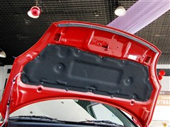 2009�� 1.5L �ֶ�˫ɫ�����