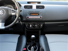 2011�� 1.5L �ֶ��˶���