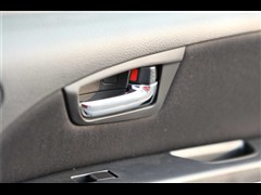 2011�� ���� 1.6L �ֶ��鶯��