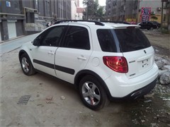 2011�� ���� 1.6L �ֶ��˶���