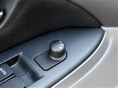 2011�� ���� 1.6L �ֶ��˶���