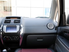 2011�� ���� 1.6L �ֶ��˶���