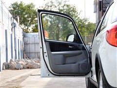 2011�� ���� 1.6L �Զ��˶���