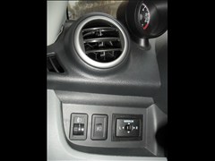2013�� 1.0L �ֶ�����Ӱ����