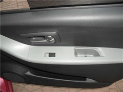 2013�� 1.0L �ֶ�����Ӱ����