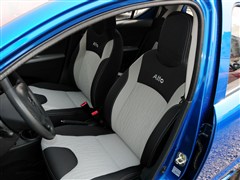 2013�� 1.0L �ֶ�������