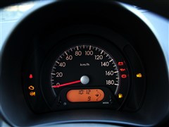 ������ľ,����,2013�� 1.0L �ֶ�ʵ����,�пط�����ʵ��ͼƬ