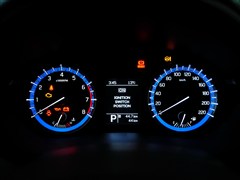 ������ľ,��Ԧ,2014�� 1.6L CVT������Ӣ��,�пط�����ʵ��ͼƬ