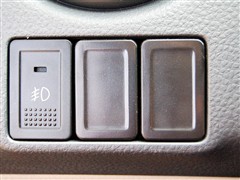 2006�� ���� 1.6L �ֶ���Ӣ��