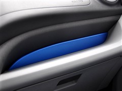 ������ľ,����,2010�� 1.0L �ֶ��ſ��,�пط�����ʵ��ͼƬ