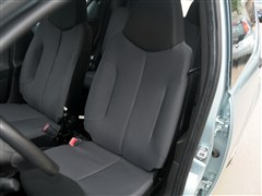 2013 1.0L AMT 