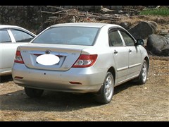 2005�� 1.6L �콢��GLX-i NAVI