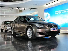 2005 M5