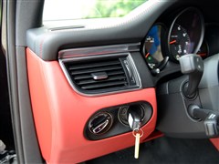 2014 Macan 2.0T
