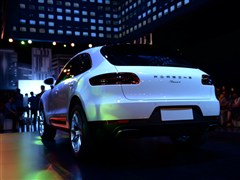 2014 Macan 2.0T