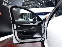 �µ�(����),�µ�S8,2014�� S8 4.0TFSI quattro,��������ʵ��ͼƬ