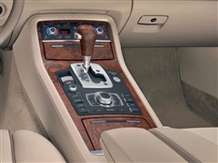 µ(),µS8,2008 S8 5.2FSI Quattro,пطʵͼƬ