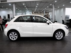 2014�� 30 TFSI Sportbackʱ����