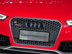 2014 RS 5 Coupe ر