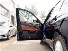 2015�� E 260 L ������