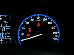 ͨ,610,2014 CROSS 1.5L Զ,пطʵͼƬ