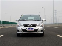 2012�� ���� 1.5L �ֶ����а�