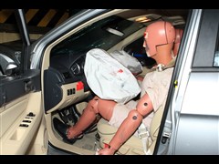 2012�� ���� 1.5L �ֶ����а�