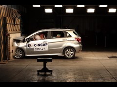 2012�� ���� 1.5L �ֶ����а�