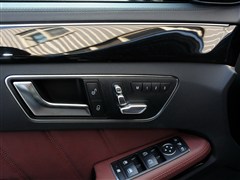 2015�� E 320 L �˶�������