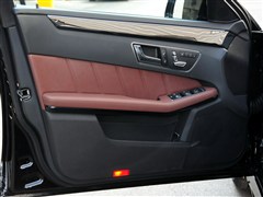 2015�� E 320 L �˶�������