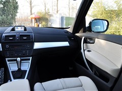 2010 xDrive30i̽