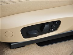 2011 xDrive28i 