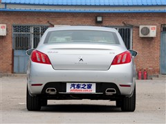 2011 2.3L Զ