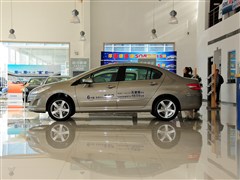 2013 2.0L ֶ