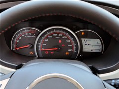 2014 1.4L Զ