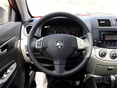 2010  1.5L Զ